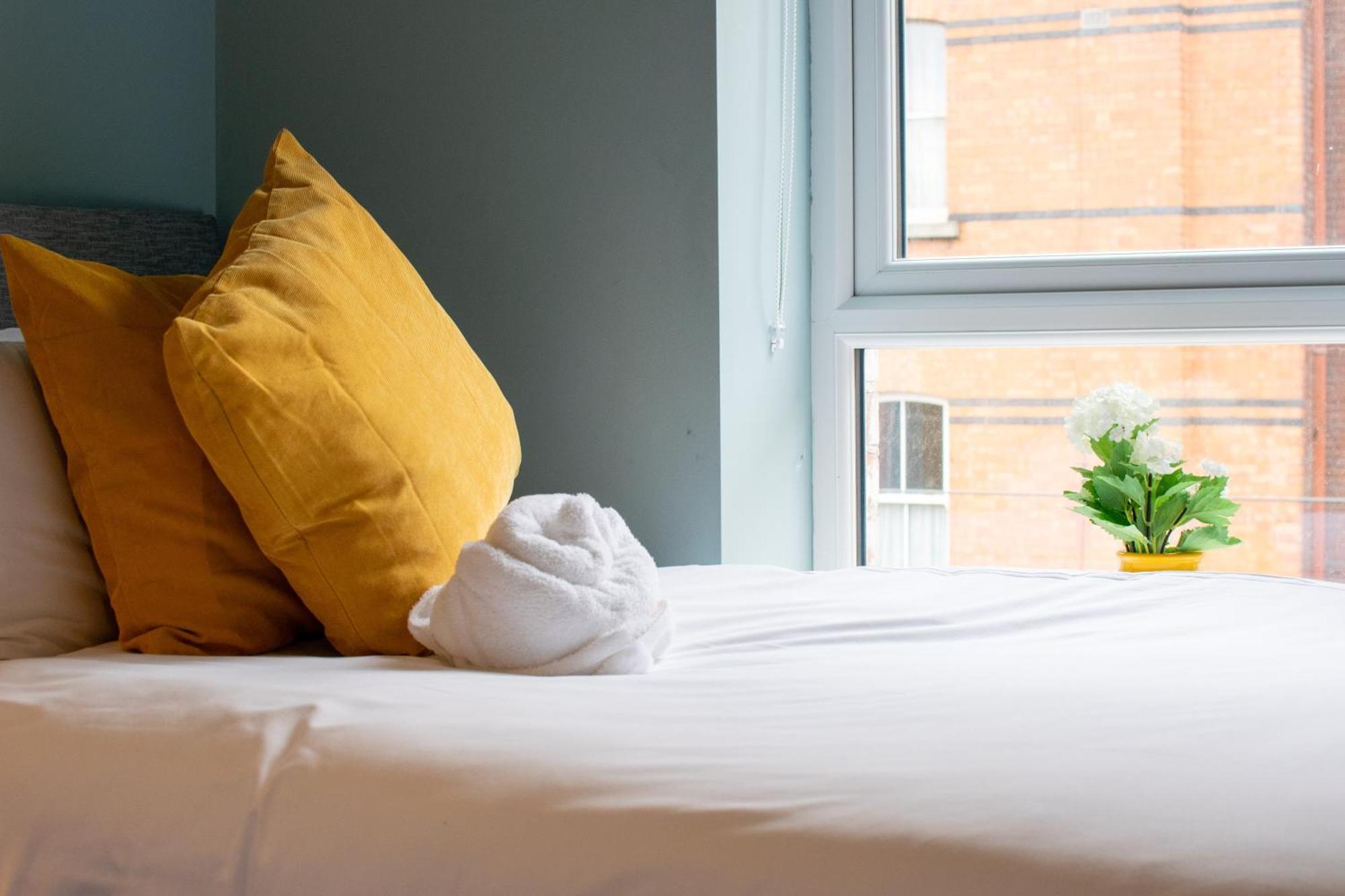 The Large Group House -Sleeps 21 Villa Dublin Bagian luar foto
