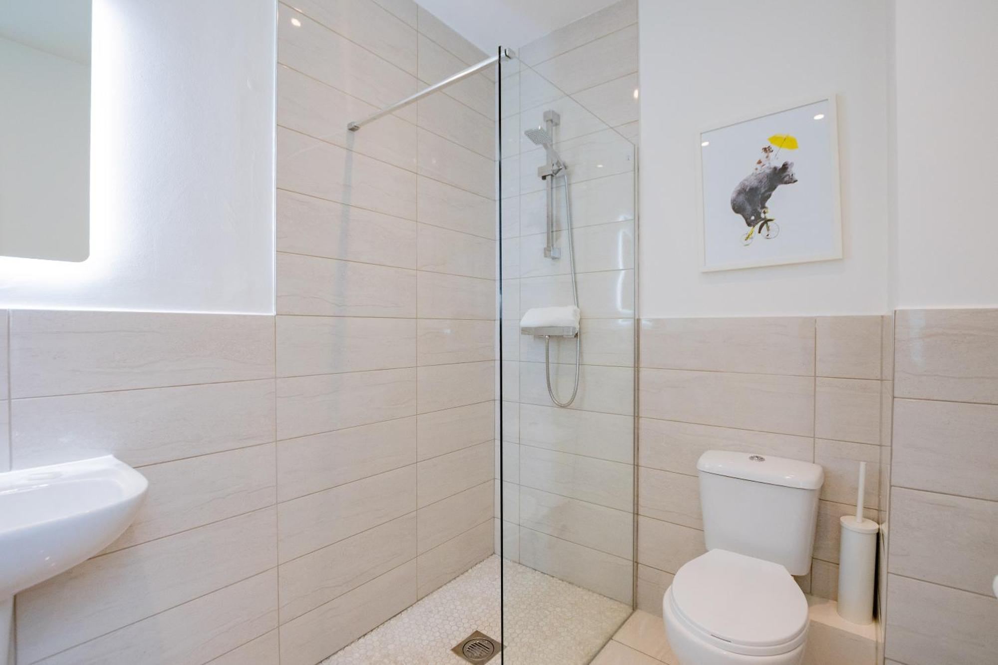 The Large Group House -Sleeps 21 Villa Dublin Bagian luar foto